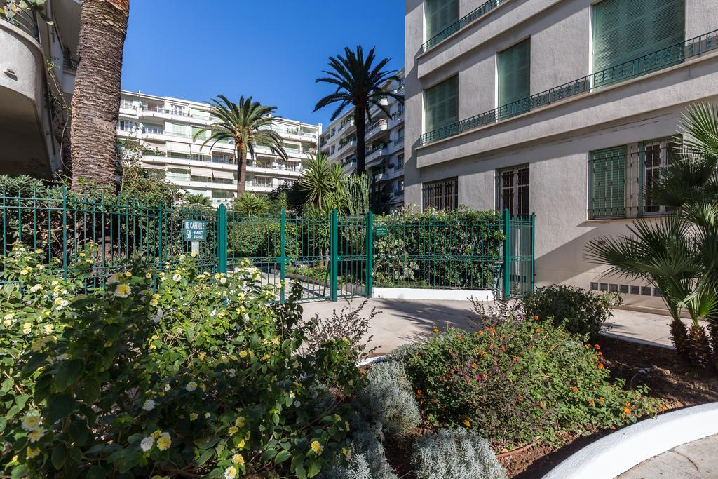 Nice Beach - Promenade Des Anglais 外观 照片